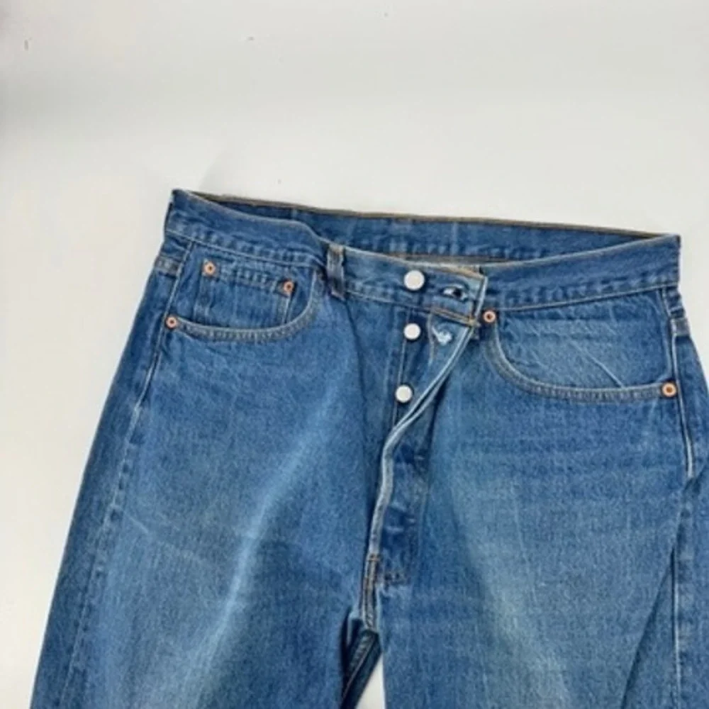Levis these vintage